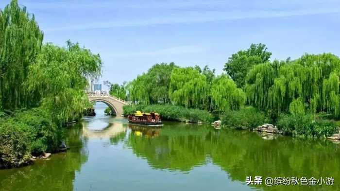 济南大明湖景点介绍，先了解一下，再去细品“中国第一泉水湖”